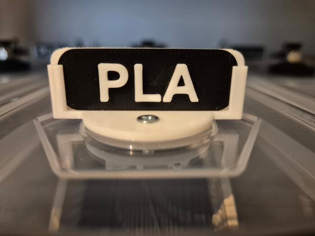 Drybox Tag Holder 3D model thumbnail