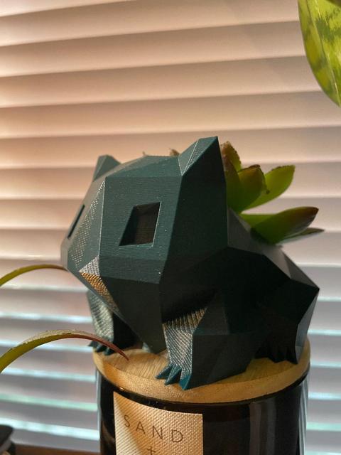 Bulbasaur Fake Planter 3D model thumbnail
