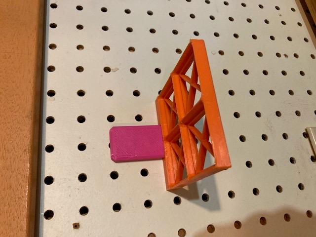 Pegboard Gridfinity clip-in 2x2 base 3D model thumbnail