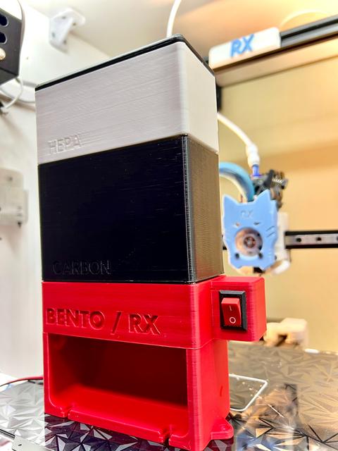 Bento Box improved with on/off switch 3D model thumbnail