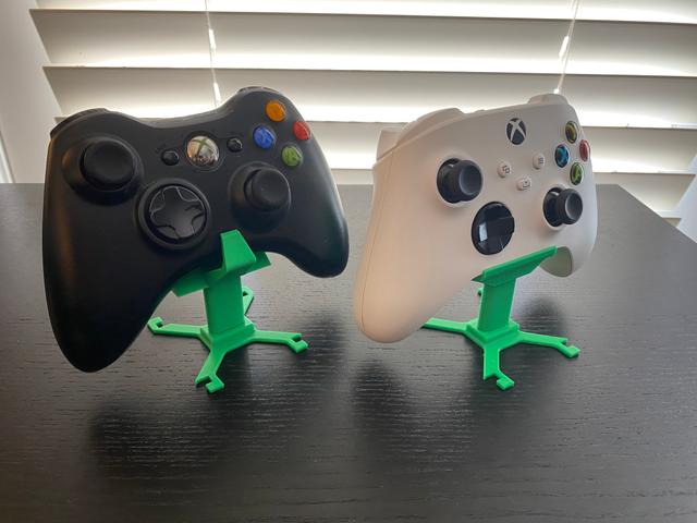 Modular Xbox Controller Stand 3D model thumbnail