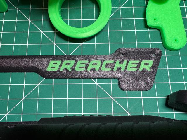 Breacher Inlay Logo for Side Bracket 3D model thumbnail