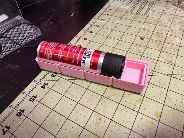 Gridfinity Zipkicker holder 3D model thumbnail