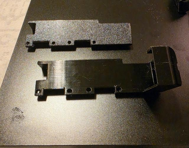 Rlaarlo Omni Terminator Battery Tray 3D model thumbnail