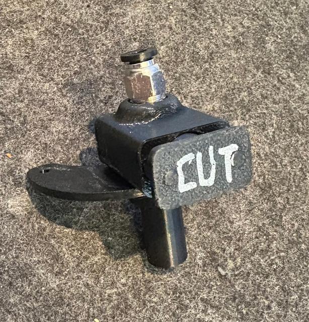 FF5M HotEnd - Bowden Tube Mount with PC4-M10 Connector with built in cutter 3D model thumbnail