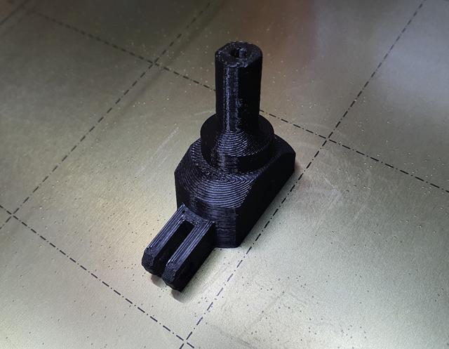 OpenRC F1 Car Front Wheel Hub & Axle Merged 3D model thumbnail