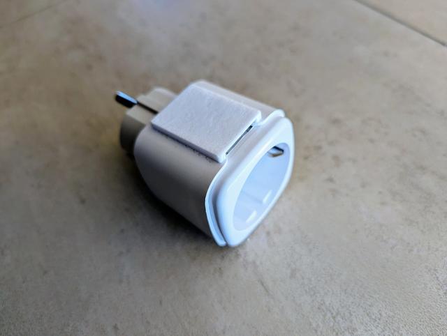 TUYA smart plug  mod to local ESP32 smart plug ! 3D model thumbnail