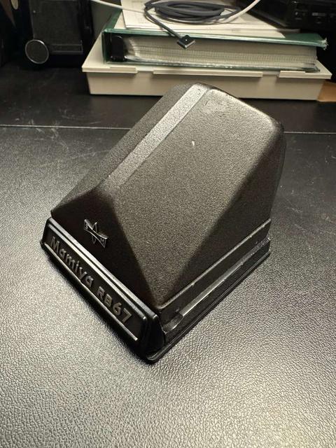 Mamiya RZ67_RB67 prism cover With Pegs 3D model thumbnail