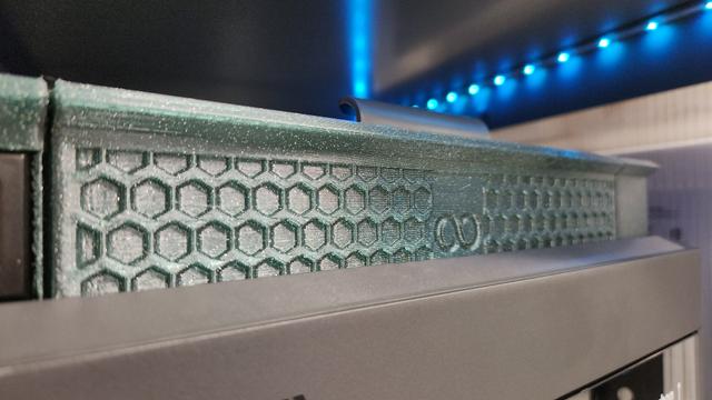 Hex-Pattern ECC Riser 3D model thumbnail
