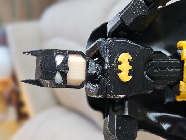 DUMMY 13 costume - Batman 3D model thumbnail