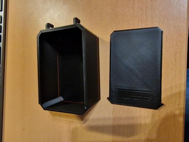 Skadis Box mit Schiebedeckel 3D model thumbnail