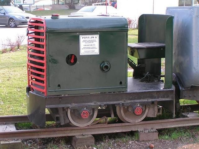 jenbacher jw8  Pony, sm32, 16mm gauge 3D model thumbnail