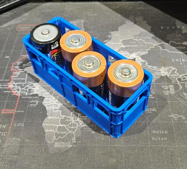 D Size Battery Double Wide Beer Crate 3D model thumbnail