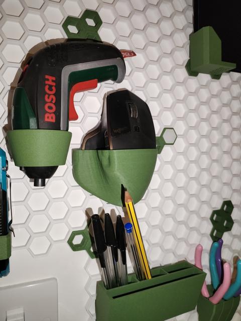 HSW Logitech MX Master 3 mouse holder for honeycomb storage wall - Small hex 3D model thumbnail