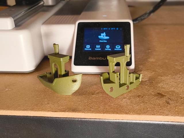Half a Benchy with Magnets 3D model thumbnail