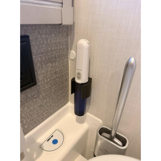 Travel bidet mount 3D model thumbnail