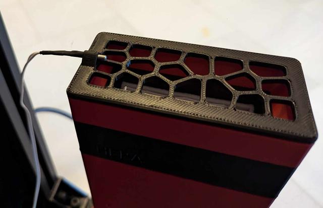 Bentobox Voronoi Cover With Thermistor Slot 3D model thumbnail