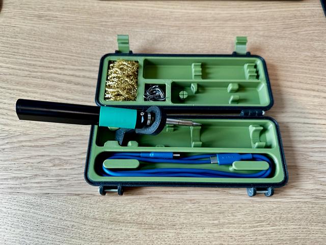 Pinecil insert with large bottom for large cable with mirrored pinecil stand 3D model thumbnail