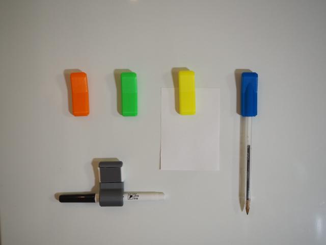 Slide/Press Marker Holder with Eraser for Mini Whiteboards 3D model thumbnail
