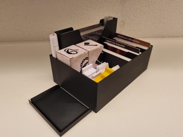 Gloomhaven Jaws of The Lion Card Holder 3D model thumbnail