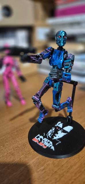 Dummy 13 - Terminator display stand 3D model thumbnail
