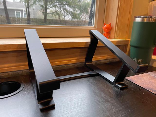 Deeper laptop stand for small desks 3D model thumbnail