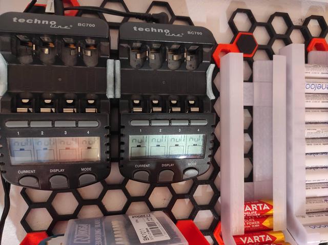 Honeycomb BC700 Battery Charger Holder 3D model thumbnail