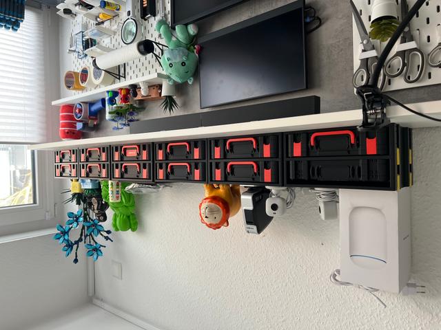 Top Shelf with no Gridholes for Gridfinity Storage Box Shelves (Parametric) 3D model thumbnail