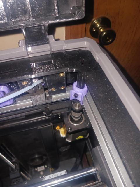 Creality K1 SE Lid Riser Retainer Clip 3D model thumbnail