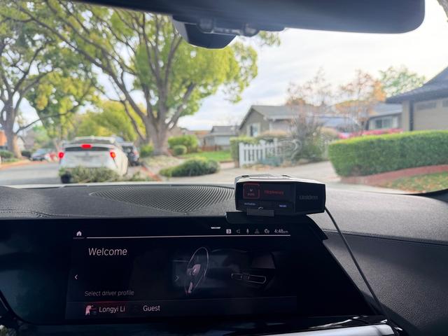 Uniden R8 Dashboard Mount for BMW Z4 G29 3D model thumbnail