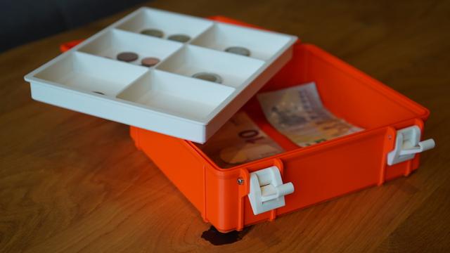 Rugged Cash Box 3D model thumbnail