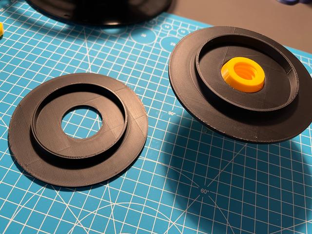 Spool centering disc for GIANTARM/GEETECH (74mm) 3D model thumbnail