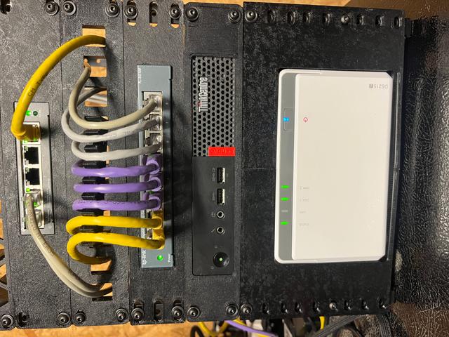 10" Server Rack 3U Shelf and Plate for Synology DS215j NAS 3D model thumbnail
