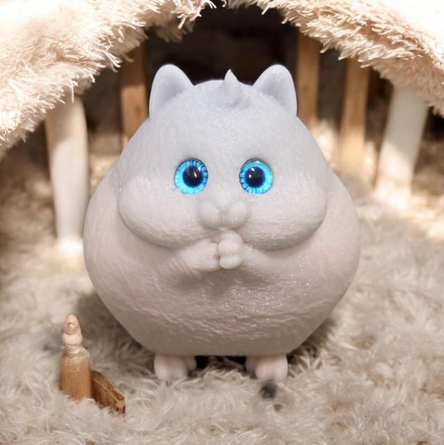 Fat Hamster - 6mm + 8mm glass eye compatible 3D model thumbnail