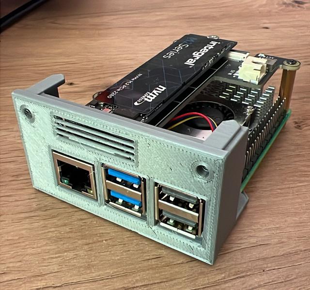 Tray - Pi 5 v2 for Geekworm X1001 3D model thumbnail