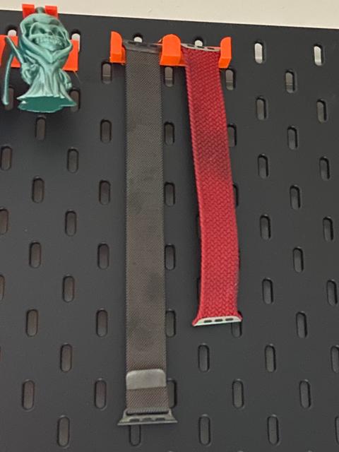 Skadis Apple Watch 2 Band Holder 3D model thumbnail