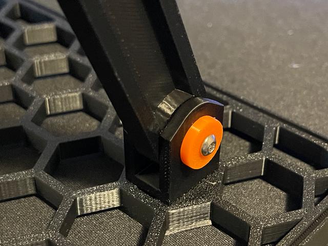 M3x25 Adapters for Virus4711's Tablet and Notebook Stand 3D model thumbnail