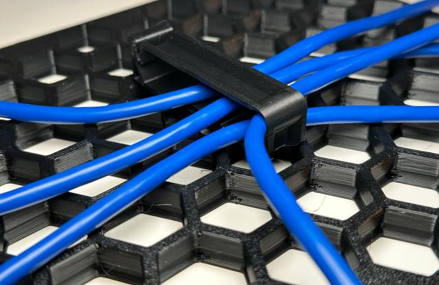 HSW Cable Organizer 3D model thumbnail