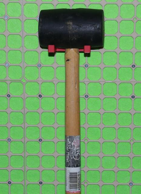 Even bigger hammer holder for openGrid 3D model thumbnail