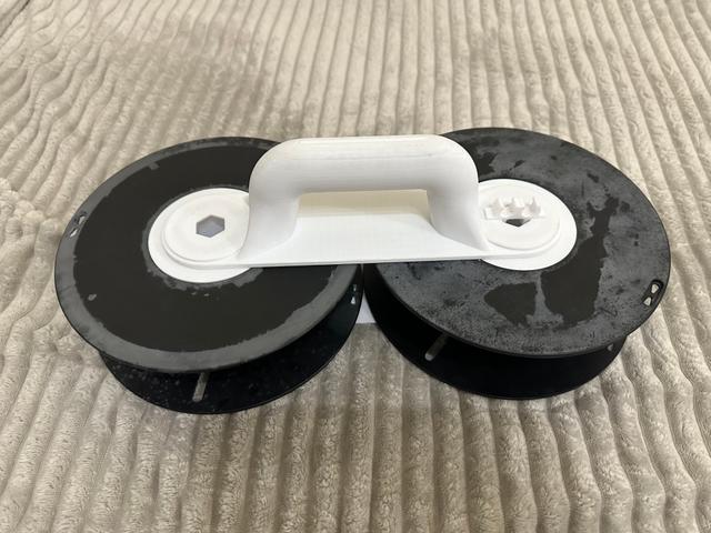 eSUN Dual Spool Cord Wrap 3D model thumbnail