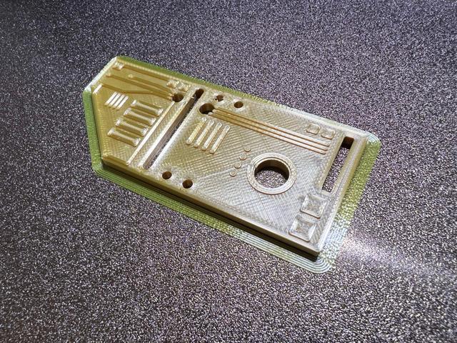 STAR WARS The Mandalorian Chip Filament Sample Infill / Color Swatch | Remix 3D model thumbnail
