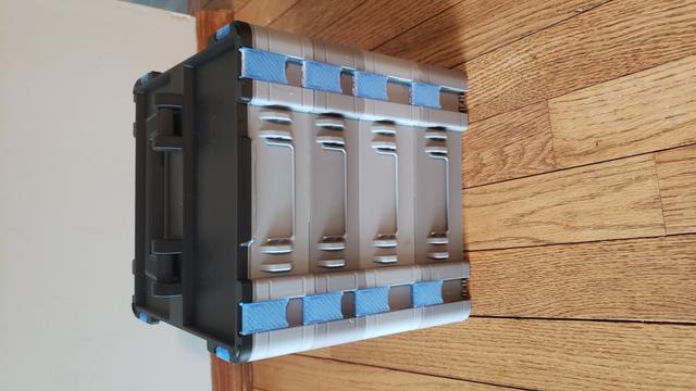 Donut's beystack lid with print in place handle. 3D model thumbnail