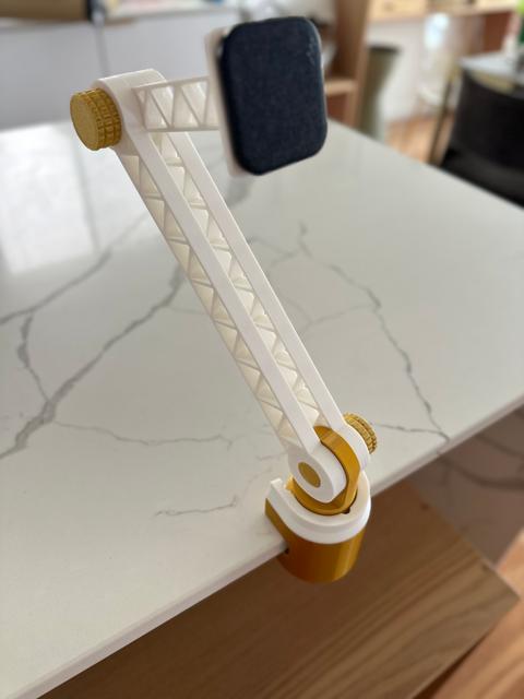 Phone and arm mount system 20mm holes with printable screws 3D model thumbnail