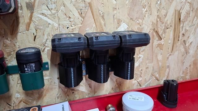 Battery Wall Mount / Holder (Sealey or Yato) 3D model thumbnail