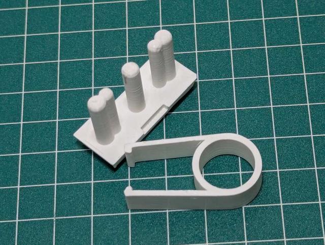 outlet cover childproof - Italian Type L 10A 16A 3D model thumbnail