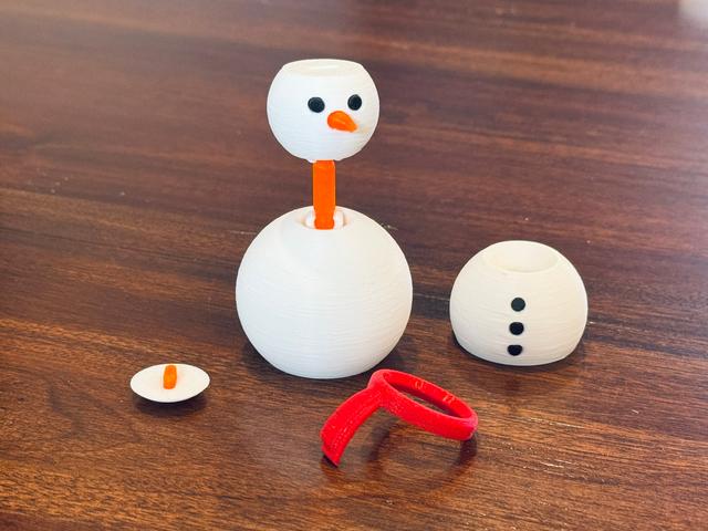 Articulated Snowman (jointed) 3D model thumbnail