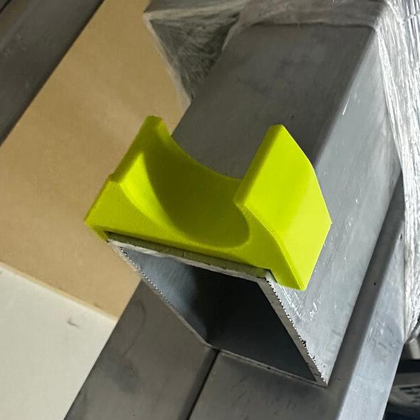 [Unofficial] LowRider v4 DIY CNC - Y_Clip_29.5_ Min and Max Placement Jig - for 2''x3'' alum rectangle tubing (instead of for Unistrut) 3D model thumbnail