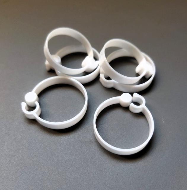 Cable clip/Amarra cables 3D model thumbnail