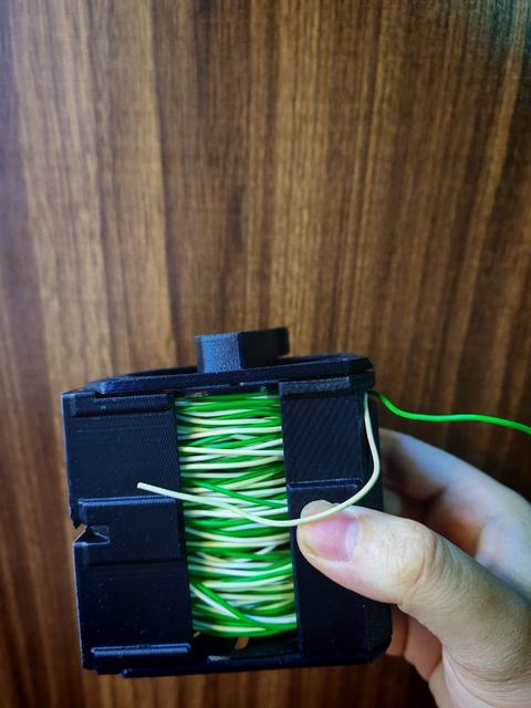 Gridfinity Cable Spool Holder – Hand-Tightening Knob Remix 3D model thumbnail