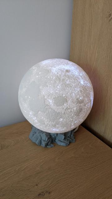 Floating Moon Lamp Rock Base - 40mm hole 3D model thumbnail